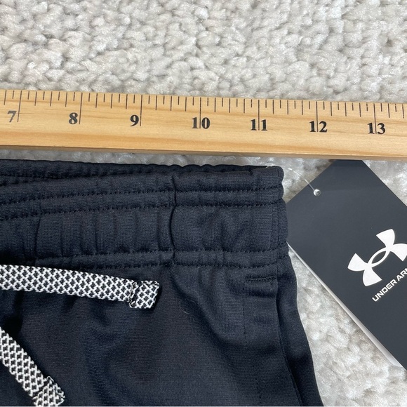 NWT Boys Under Armour Brawler Tapered Fitted Pants Small - Picture 8 of 11